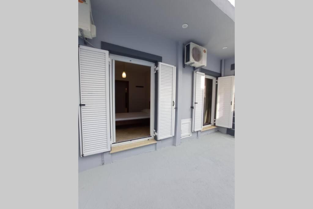 Melina Apartment Порос Екстер'єр фото