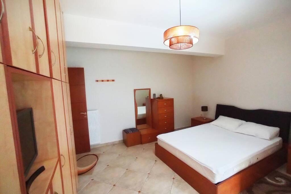 Melina Apartment Порос Екстер'єр фото