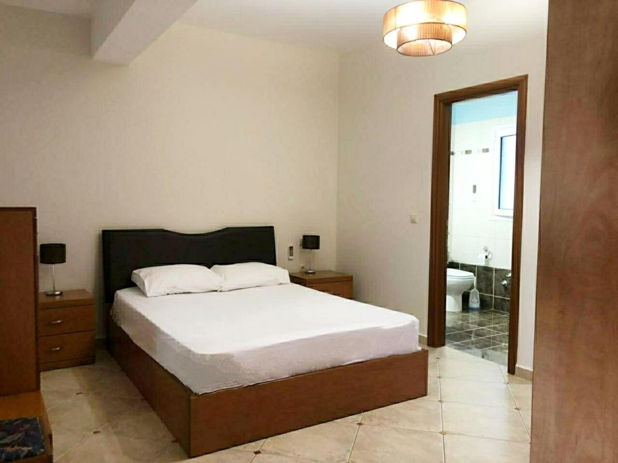 Melina Apartment Порос Екстер'єр фото